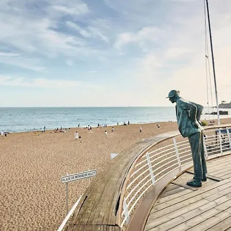 L'oasis - A 350m De La & Du Centre דירה סן נזאר